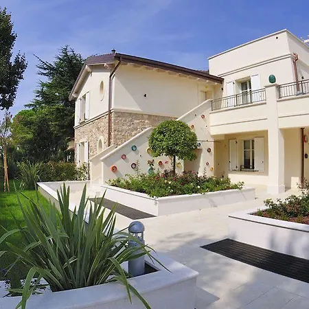 酒店 Onofria 西尔米奥奈